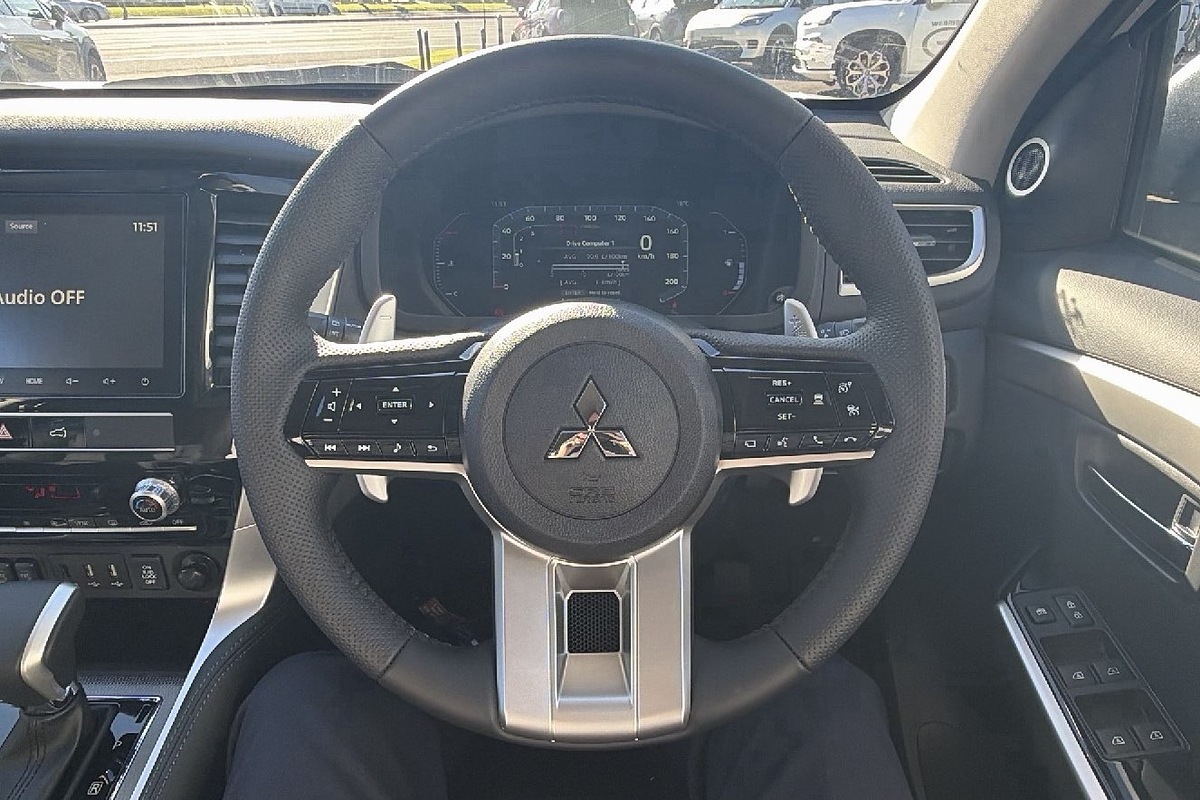 2025 Mitsubishi Pajero Sport Exceed QG