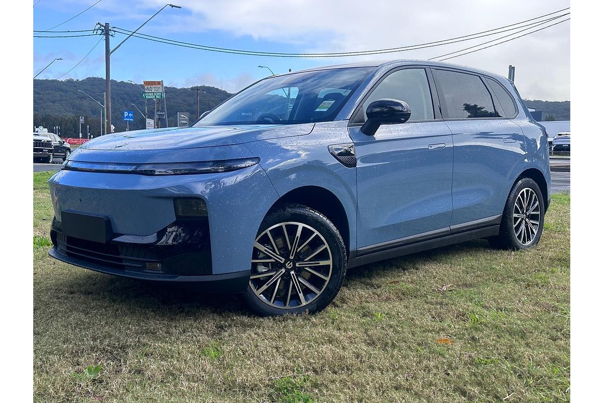 2026 Leapmotor B10 Design LR A12