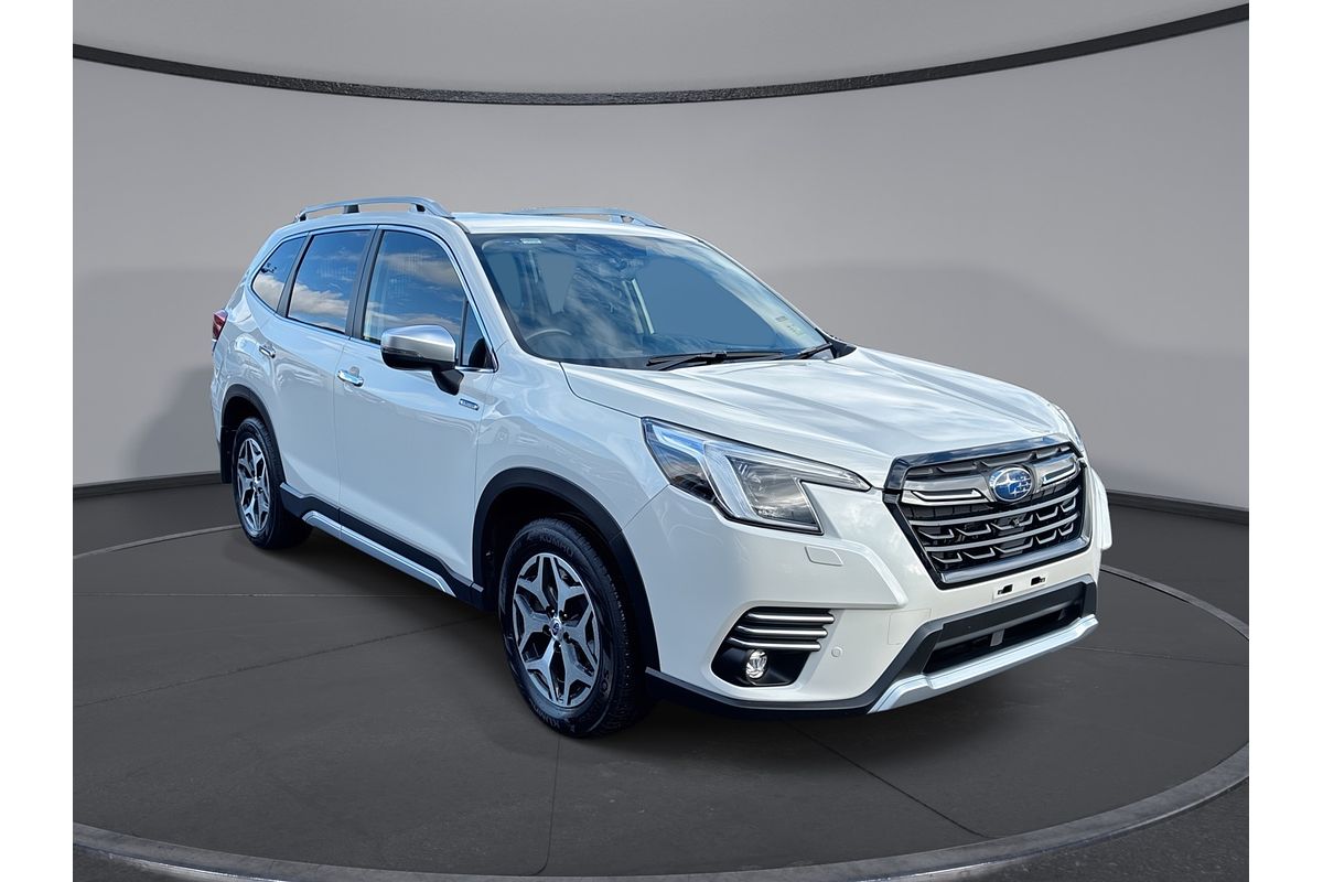 2023 Subaru Forester Hybrid L S5