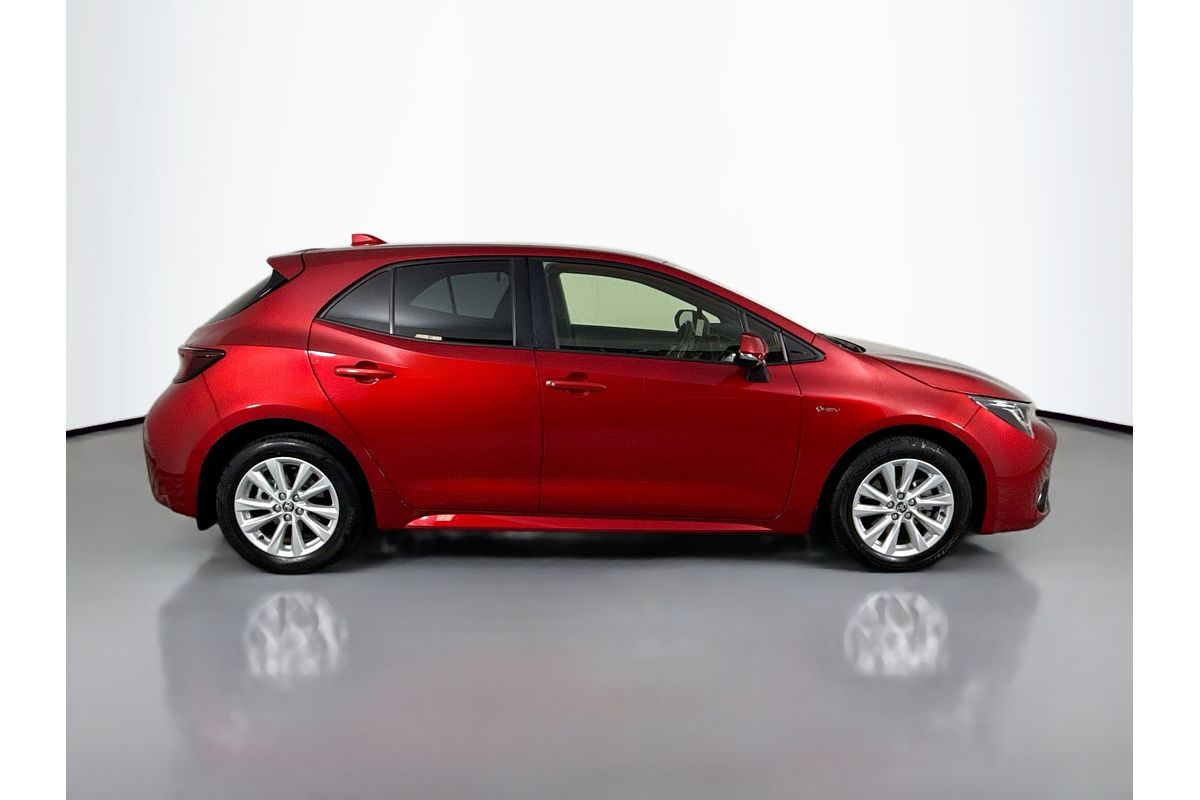 2024 Toyota Corolla SX Hybrid ZWE219R