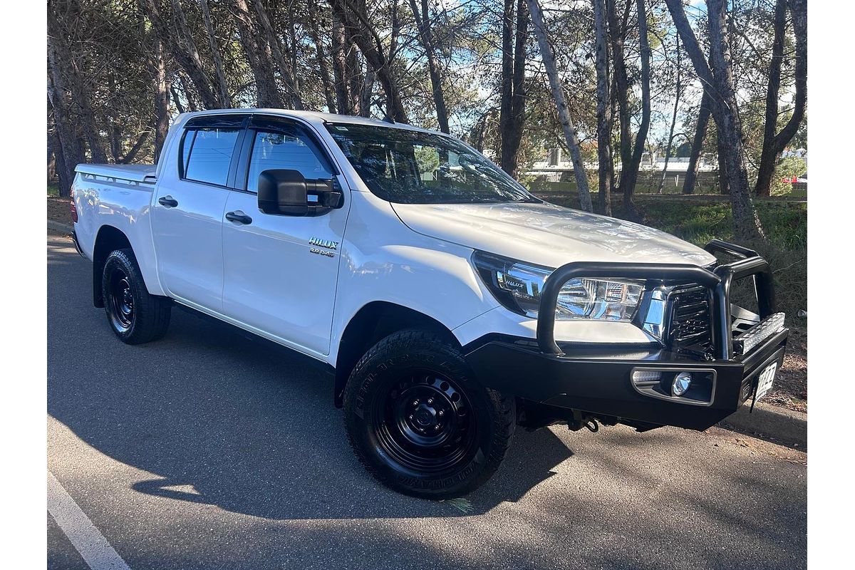 2018 Toyota Hilux SR GUN126R 4X4