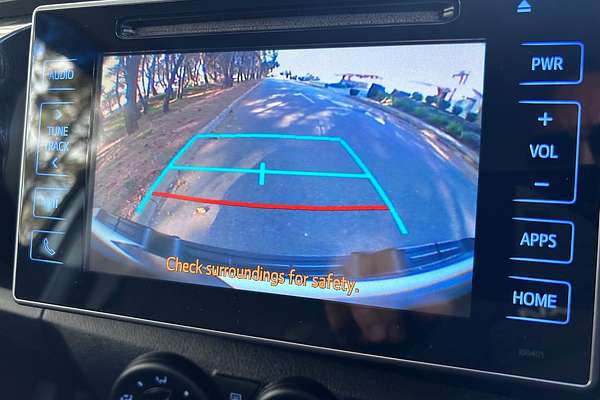 2018 Toyota Hilux SR GUN126R 4X4 thumb-22
