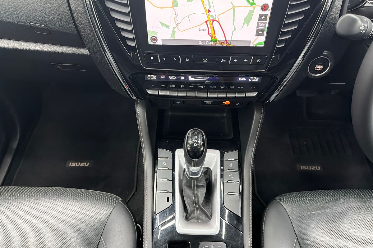 2022 Isuzu MU-X LS-T