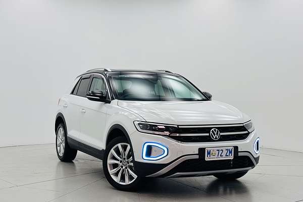 2025 Volkswagen T-Roc 110TSI Style D11