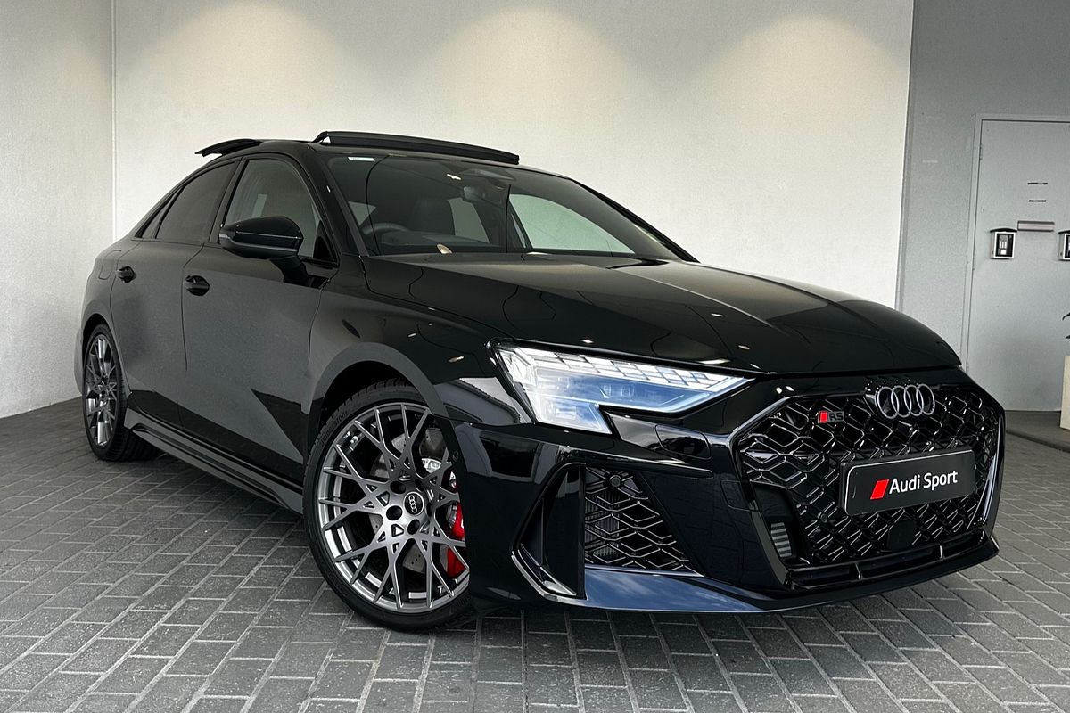 2025 Audi RS3 GY