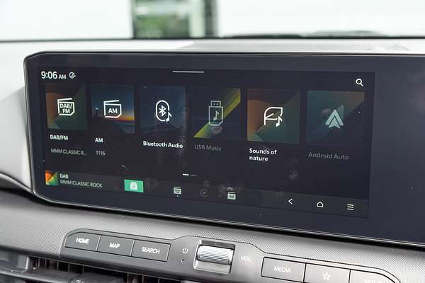 2025 Kia K4 S CL4m thumb-12