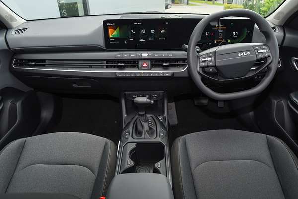 2025 Kia K4 S CL4m thumb-16