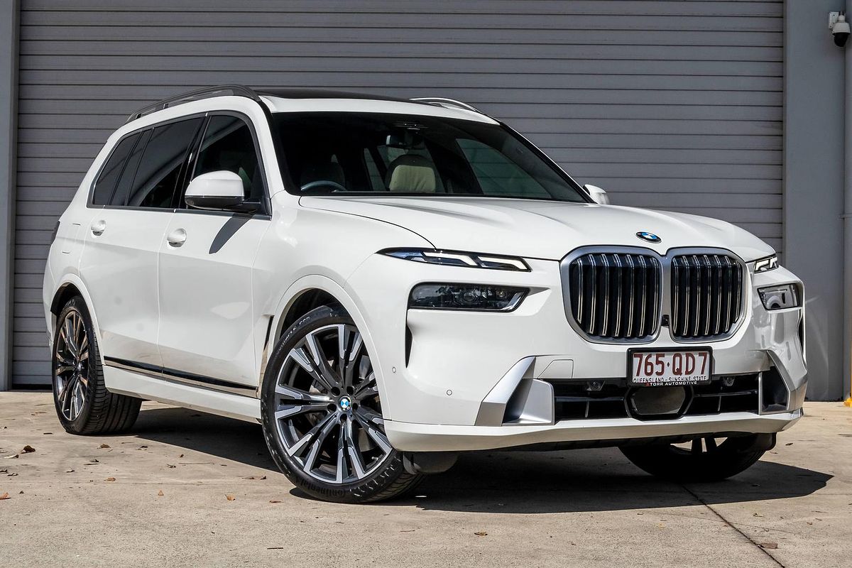 2022 BMW X7 xDrive40d Design Pure Excellence G07 LCI