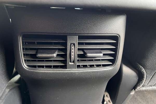 2022 Mazda 3 G20 Evolve BP Series thumb-25