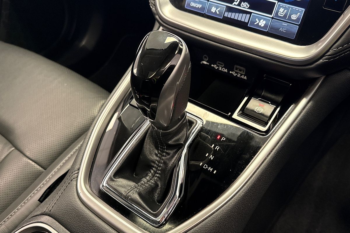 2023 Subaru Outback AWD Touring XT 6GEN