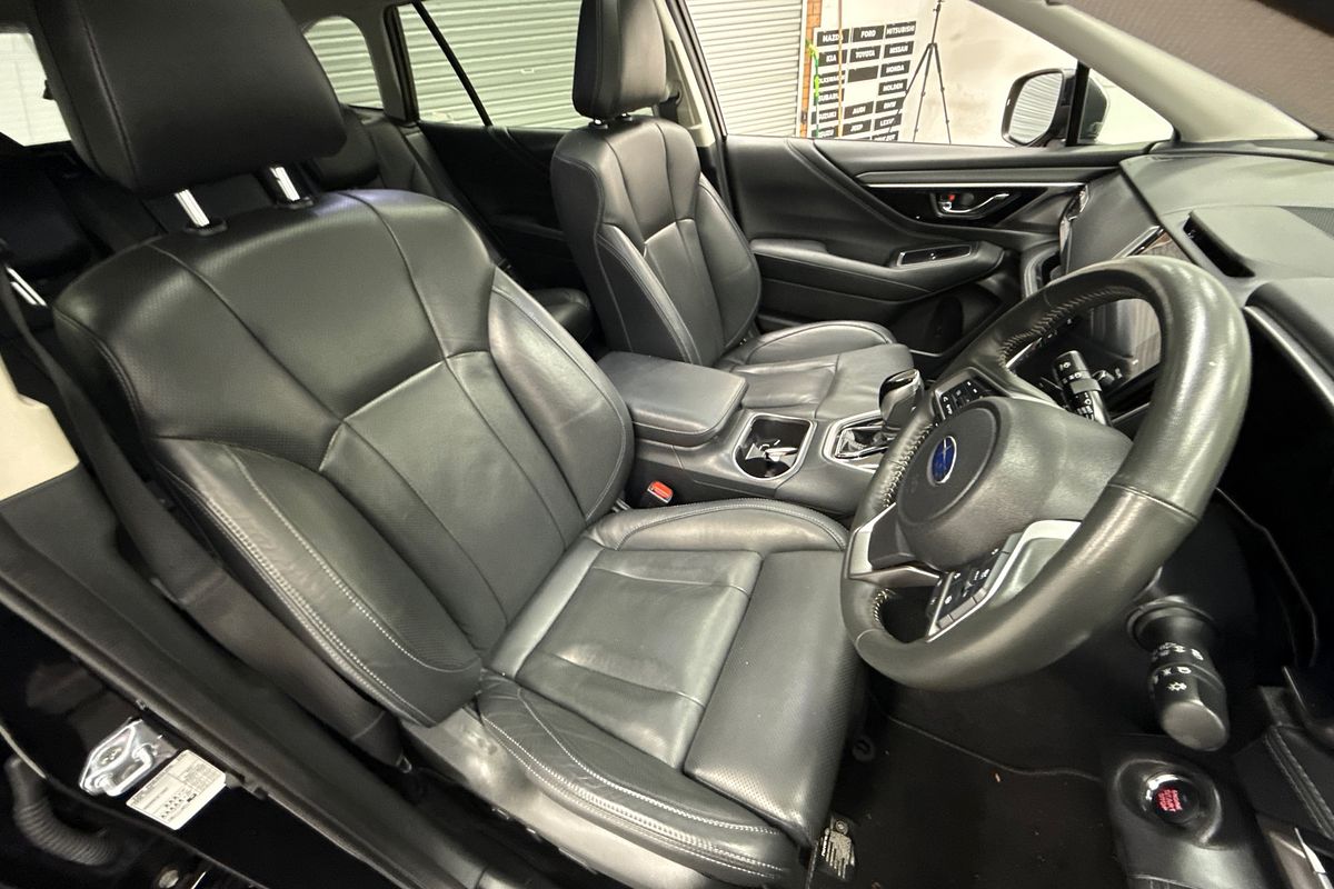 2023 Subaru Outback AWD Touring XT 6GEN