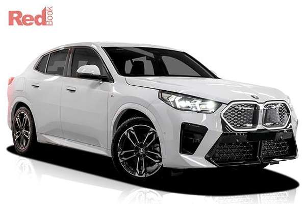 2026 BMW iX2 xDrive30 M Sport U10