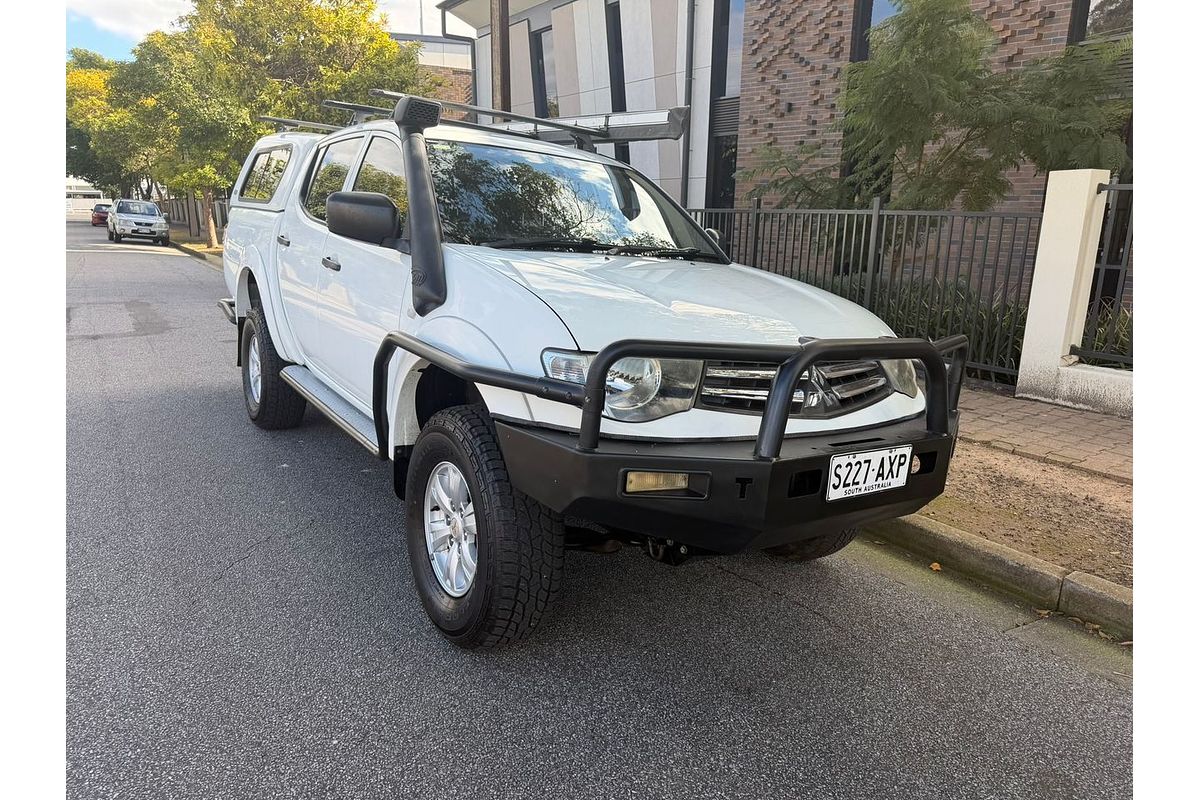 2013 Mitsubishi Triton GLX (4x4) MN MY13 4X4