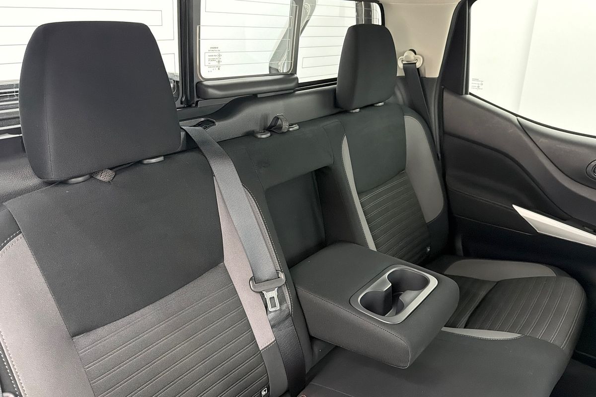 2023 Nissan Navara ST-X D23 4X4