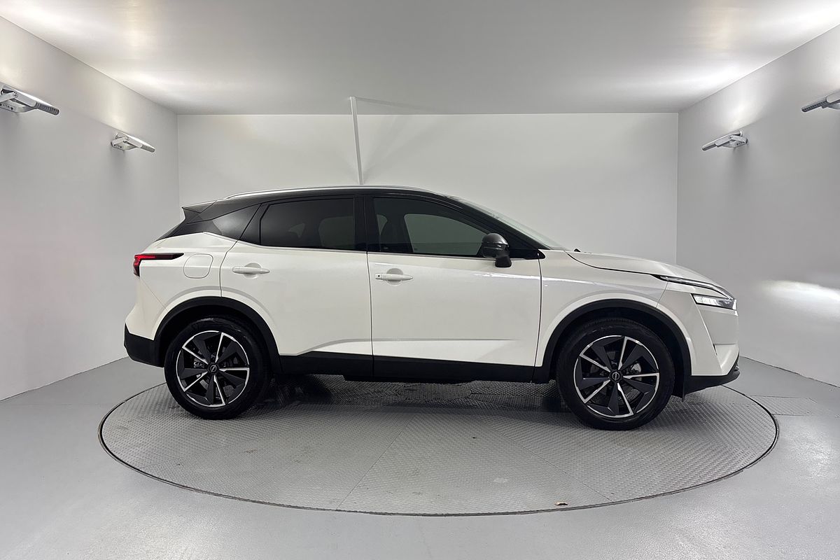 2024 Nissan QASHQAI Ti J12