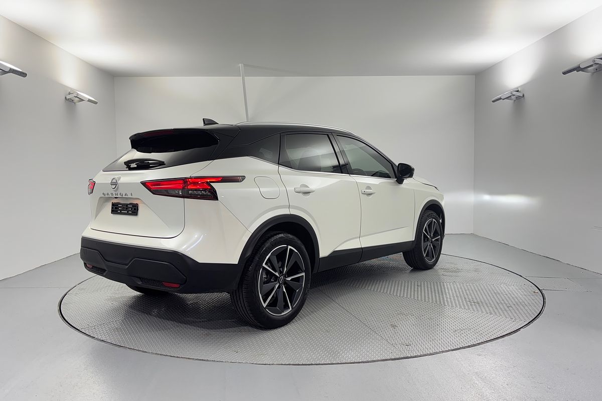 2024 Nissan QASHQAI Ti J12