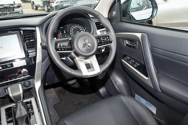 2024 Mitsubishi Pajero Sport GLS QG thumb-14