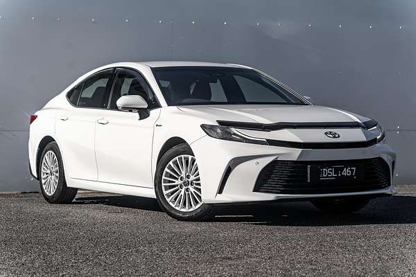 2025 Toyota Camry Ascent AXVH80R