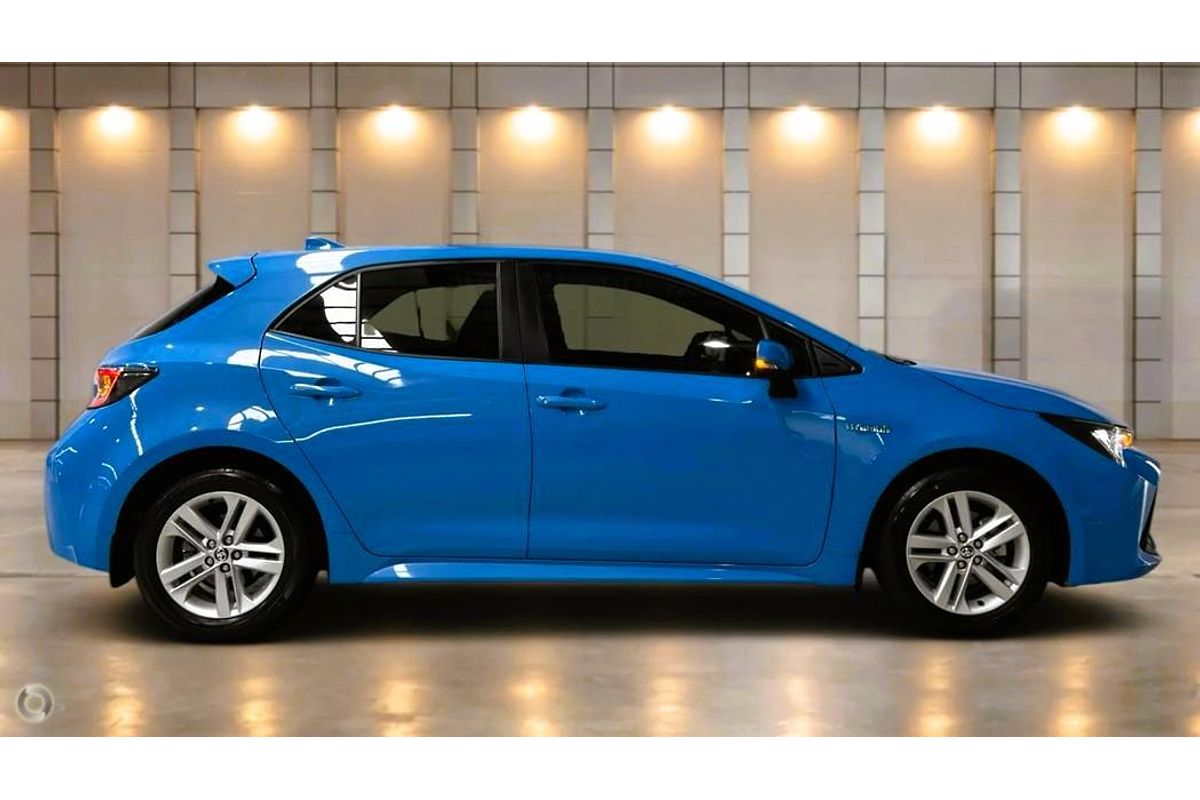 2022 Toyota Corolla Ascent Sport Hybrid ZWE211R