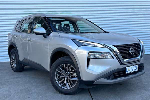 2024 Nissan X-TRAIL ST T33