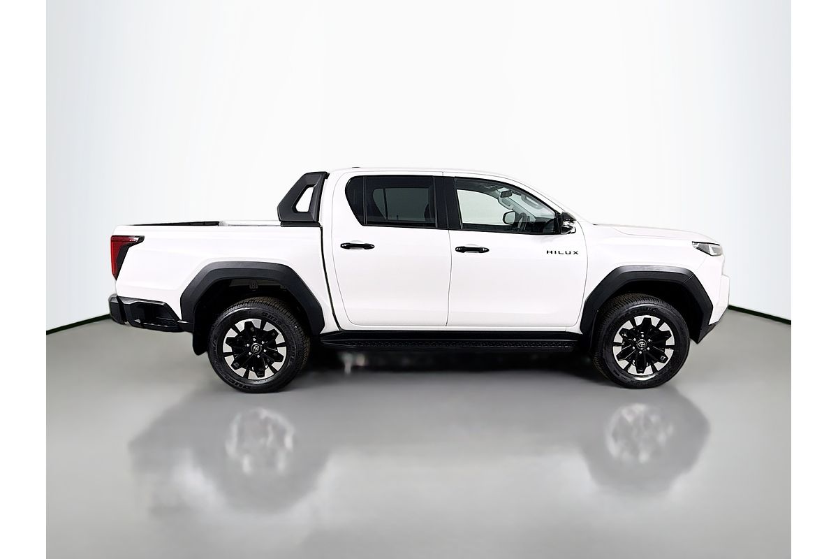 2025 Toyota Hilux SR5 GUN226R 4X4