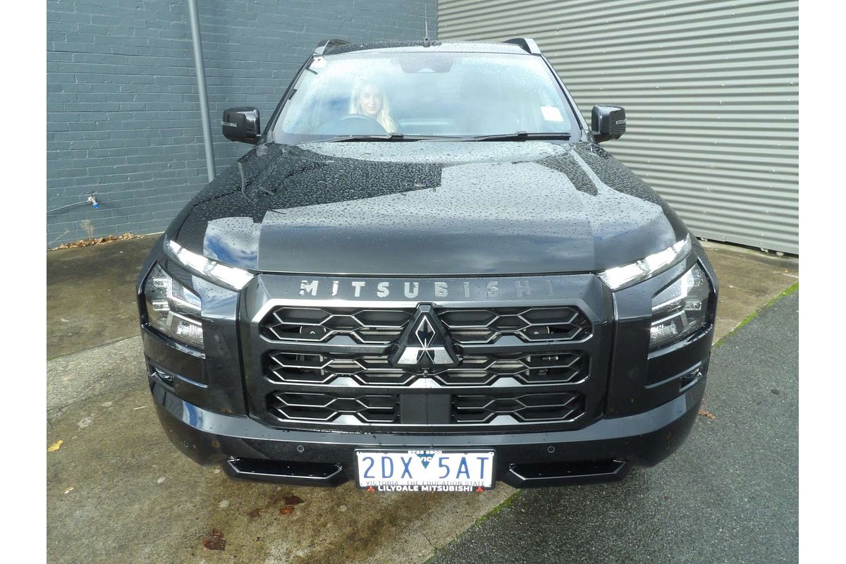 2025 Mitsubishi Triton GSR MV 4X4