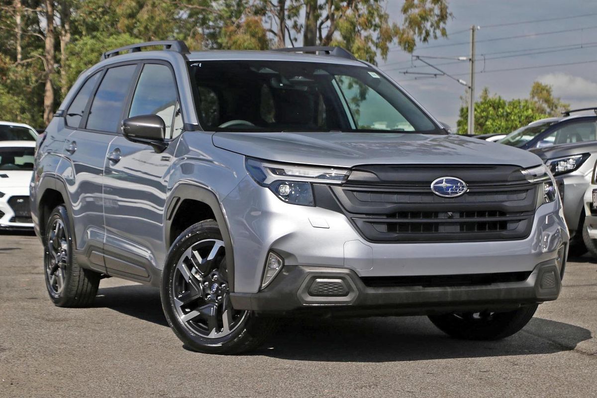2025 Subaru Forester Hybrid Touring S6