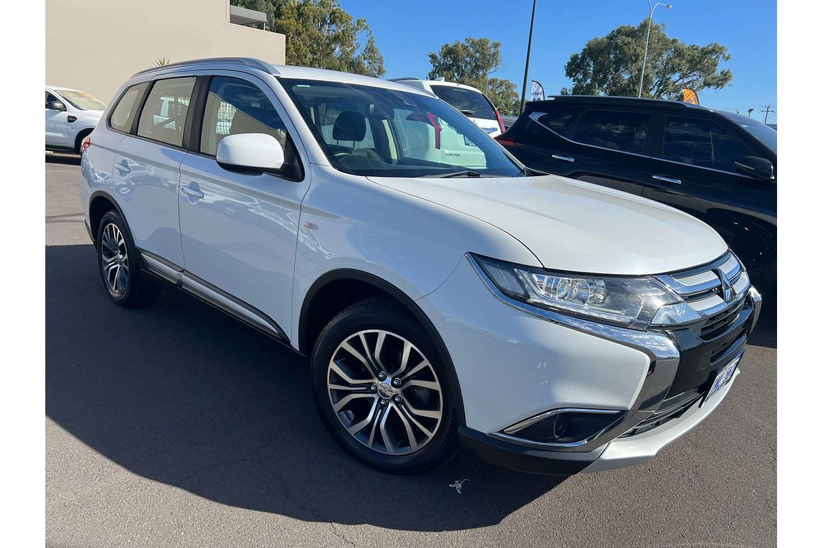 2017 Mitsubishi Outlander ES ADAS ZL