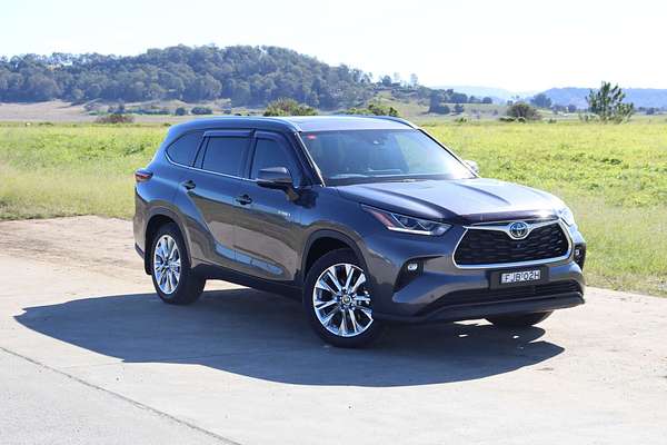2024 Toyota Kluger Grande AXUH78R