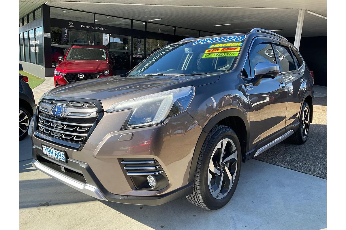 2025 Subaru Forester Hybrid S S5