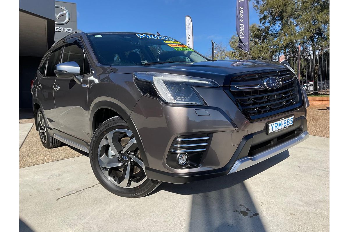 2025 Subaru Forester Hybrid S S5