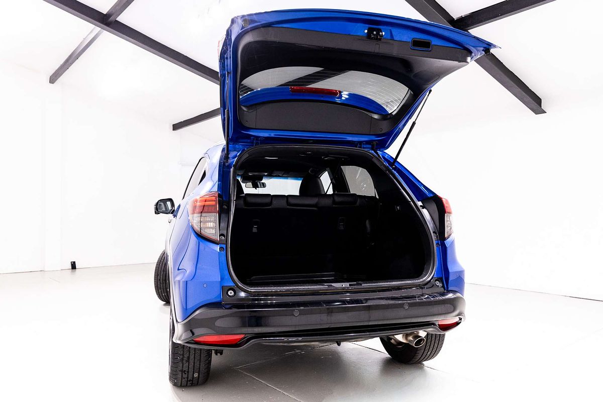 2018 Honda HR-V RS