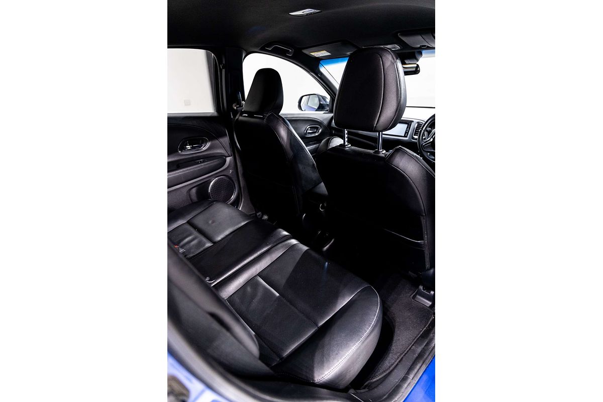 2018 Honda HR-V RS