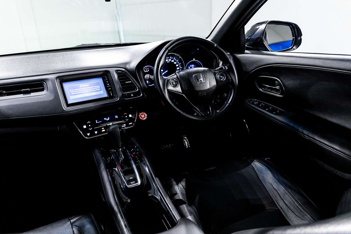 2018 Honda HR-V RS
