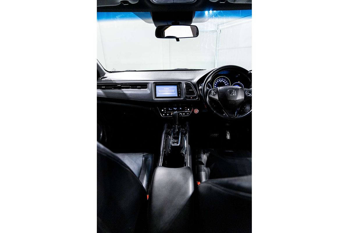 2018 Honda HR-V RS