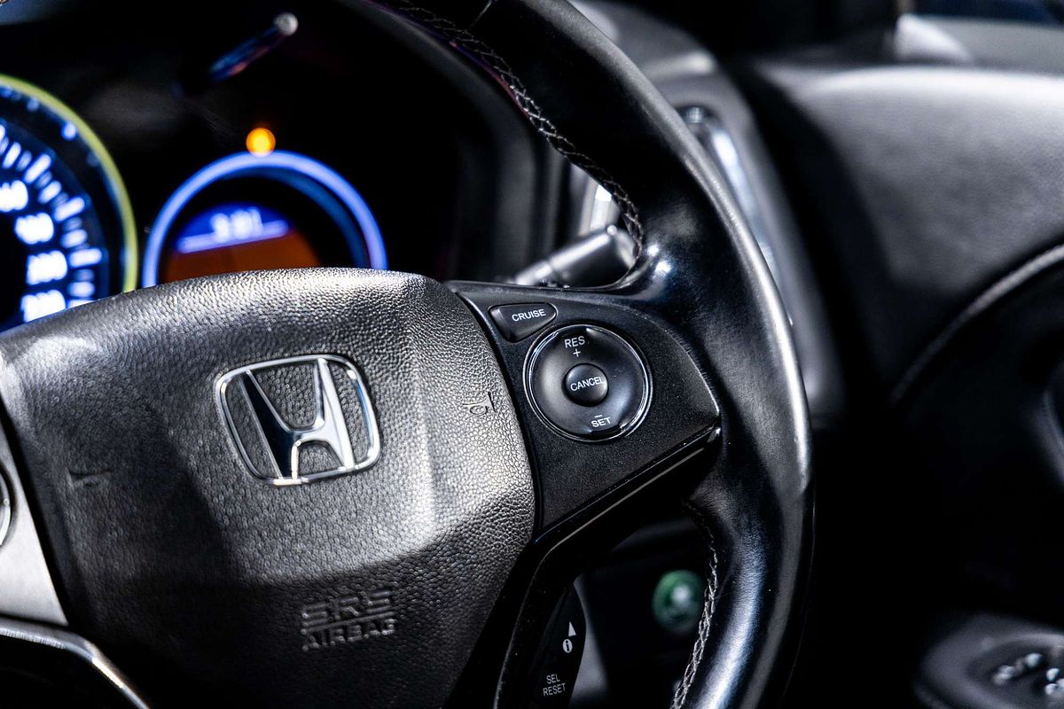 2018 Honda HR-V RS