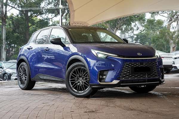 2025 Lexus LBX Sports Luxury MAYH10R