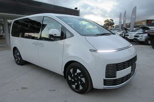2026 Hyundai STARIA Lounge US4.V4