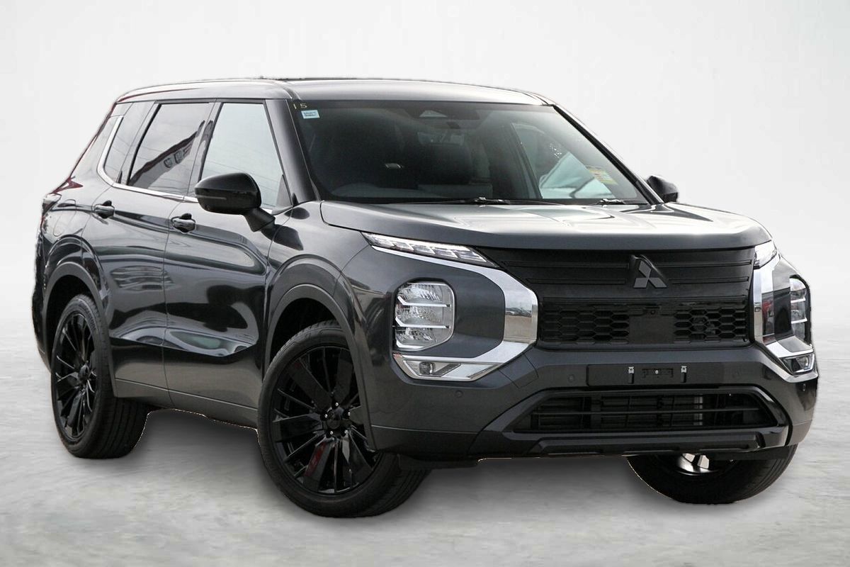 2026 Mitsubishi Outlander Black Edition ZM