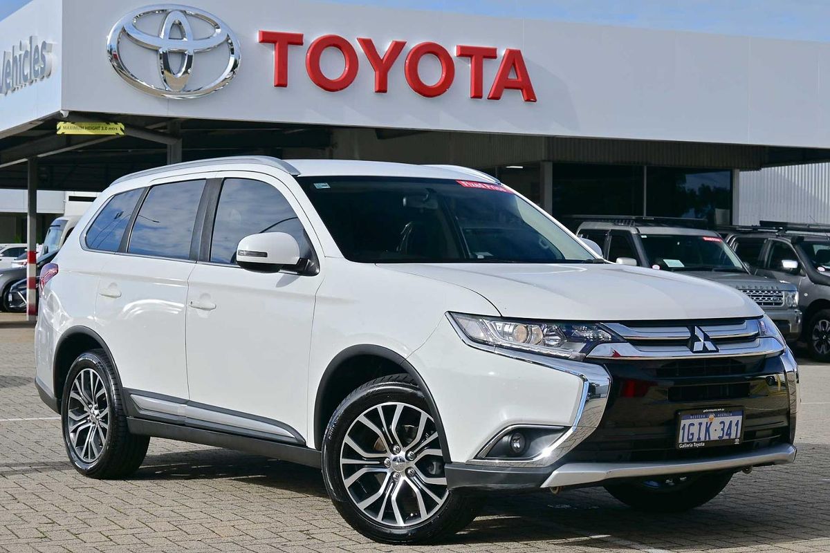 2017 Mitsubishi Outlander LS Safety Pack ZK