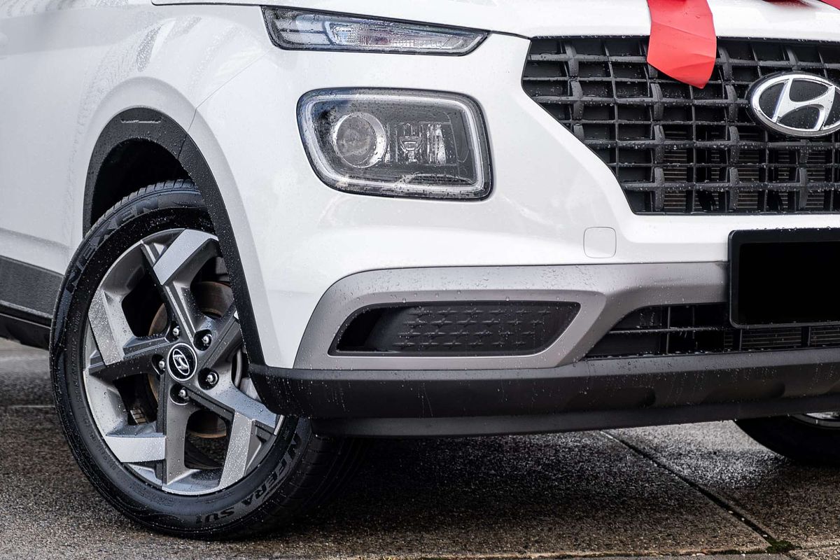 2024 Hyundai Venue Active QX.V5