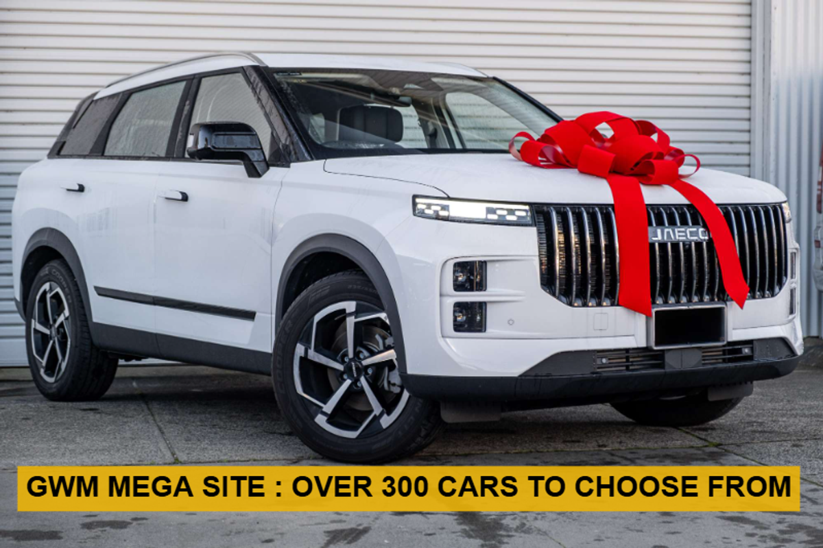 2025 OMODA JAECOO J7 Track