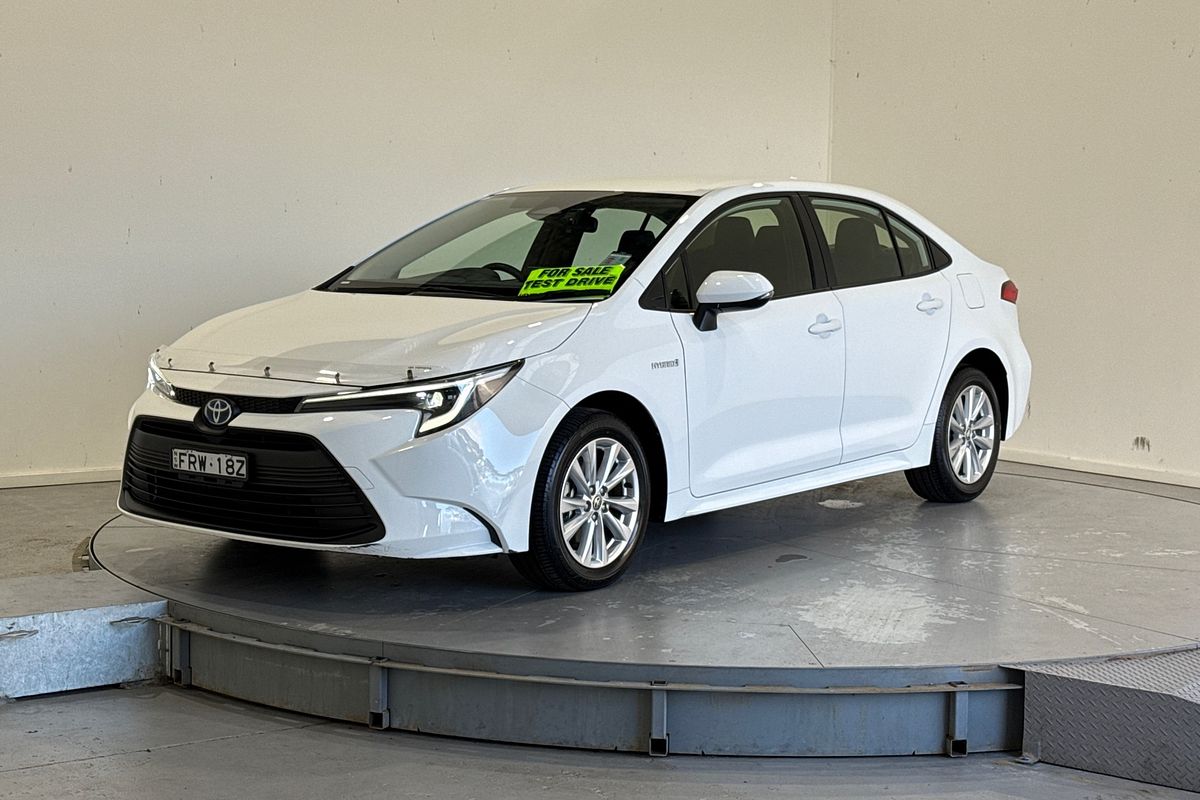 2024 Toyota Corolla Ascent Sport Hybrid ZWE219R