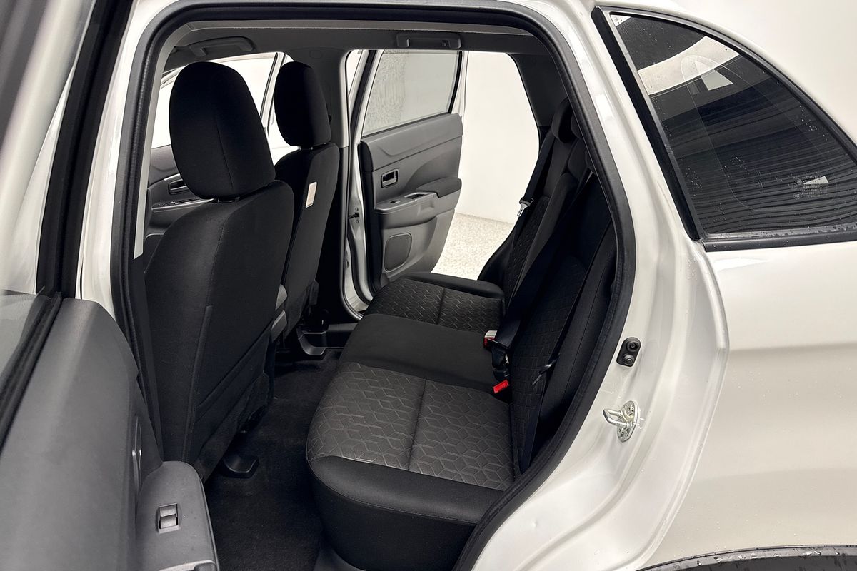 2019 Mitsubishi ASX ES XD
