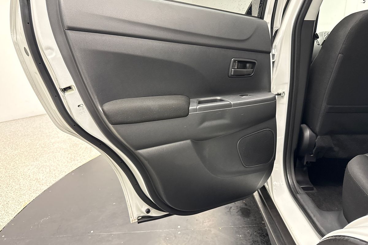 2019 Mitsubishi ASX ES XD