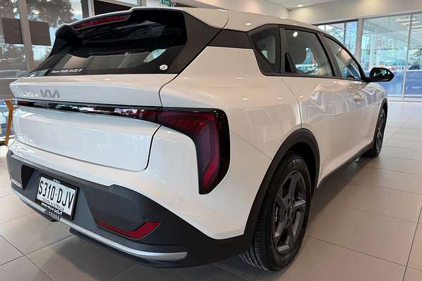 2025 Kia K4 S CL4m thumb-4