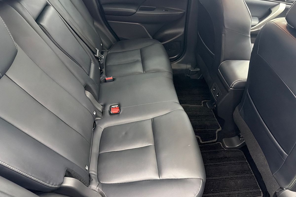 2024 Mitsubishi Eclipse Cross PHEV Exceed YB