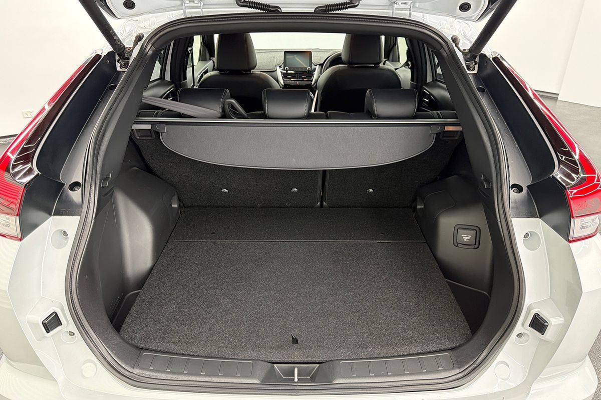 2024 Mitsubishi Eclipse Cross PHEV Exceed YB