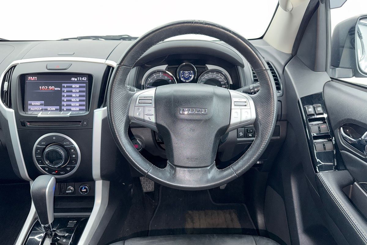 2017 Isuzu MU-X LS-T