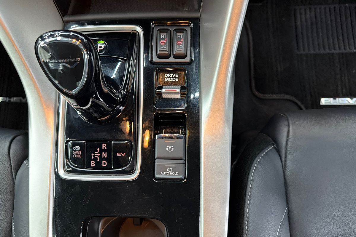 2024 Mitsubishi Eclipse Cross PHEV Exceed YB